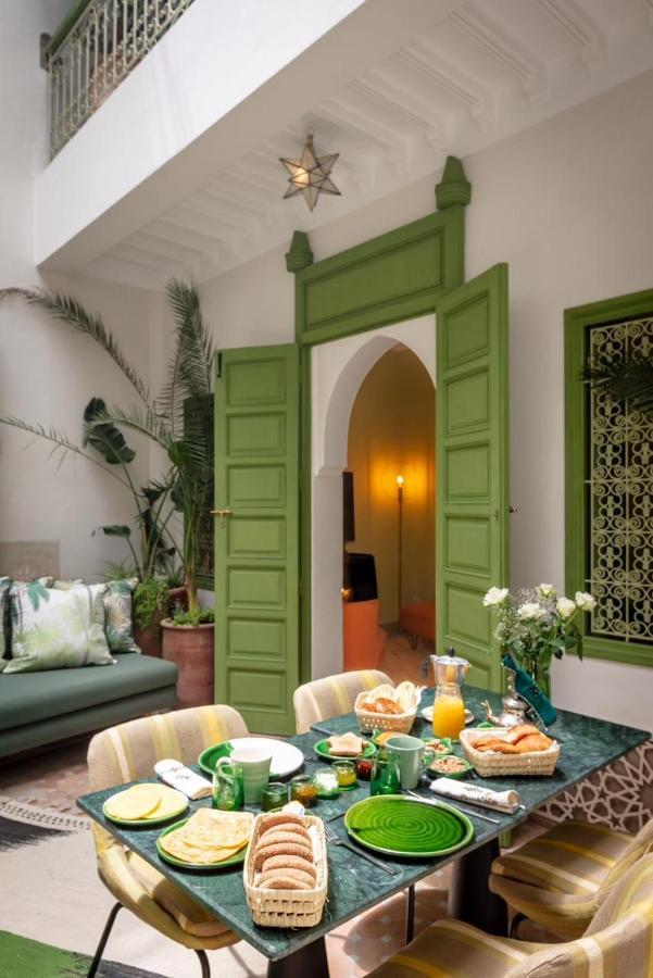 מרקש Riad Dar Adal Exclusivite 2 A 6 Personnes Petit Dejeuner Compris Place Jemaa El Fna מראה חיצוני תמונה