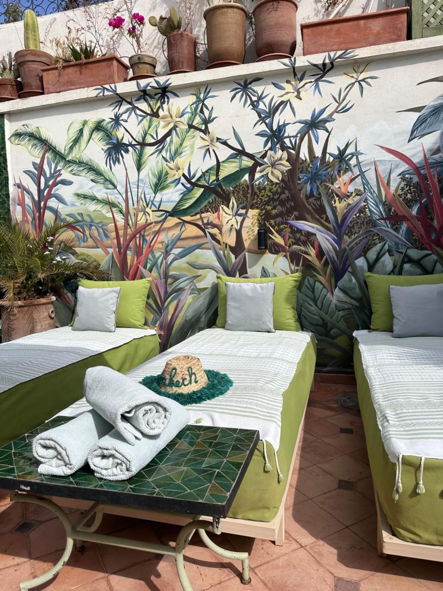 מרקש Riad Dar Adal Exclusivite 2 A 6 Personnes Petit Dejeuner Compris Place Jemaa El Fna מראה חיצוני תמונה