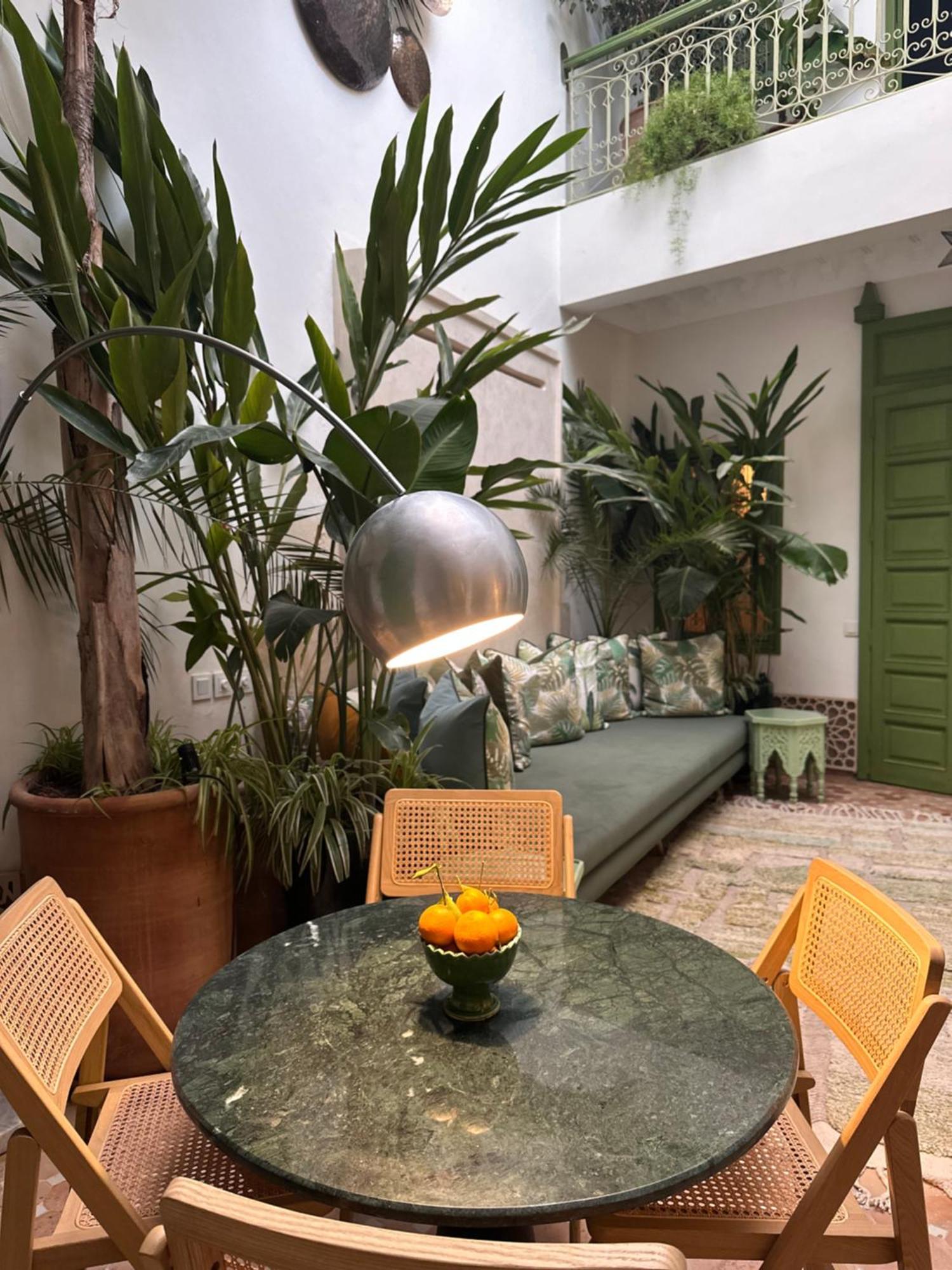 מרקש Riad Dar Adal Exclusivite 2 A 6 Personnes Petit Dejeuner Compris Place Jemaa El Fna מראה חיצוני תמונה