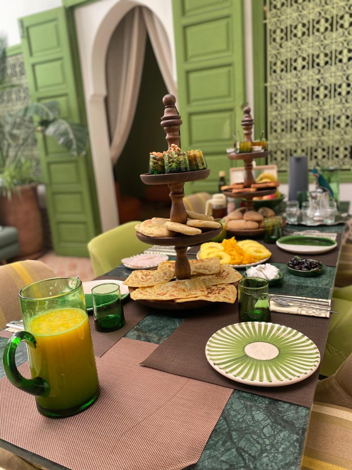 מרקש Riad Dar Adal Exclusivite 2 A 6 Personnes Petit Dejeuner Compris Place Jemaa El Fna מראה חיצוני תמונה